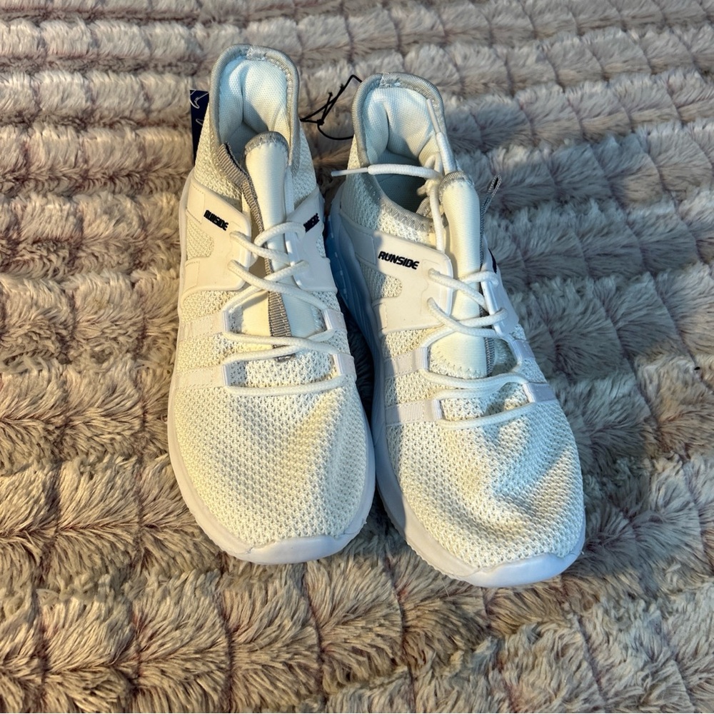 Runside white sneakers size 5. New